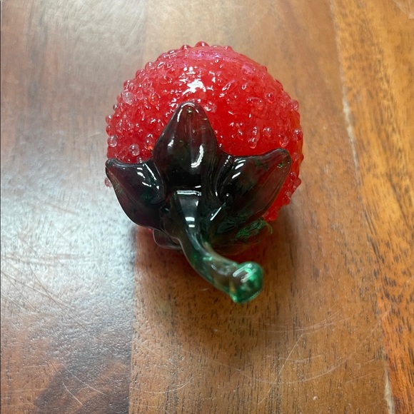 Handcrafted Red Glass Strawberry Figurine - Picture 4 of 7